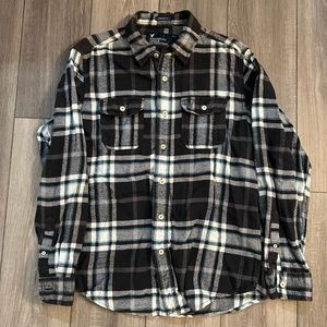 Men’s Black/White/Blue Plaid Flannel Button-Down from AE. Size Medium